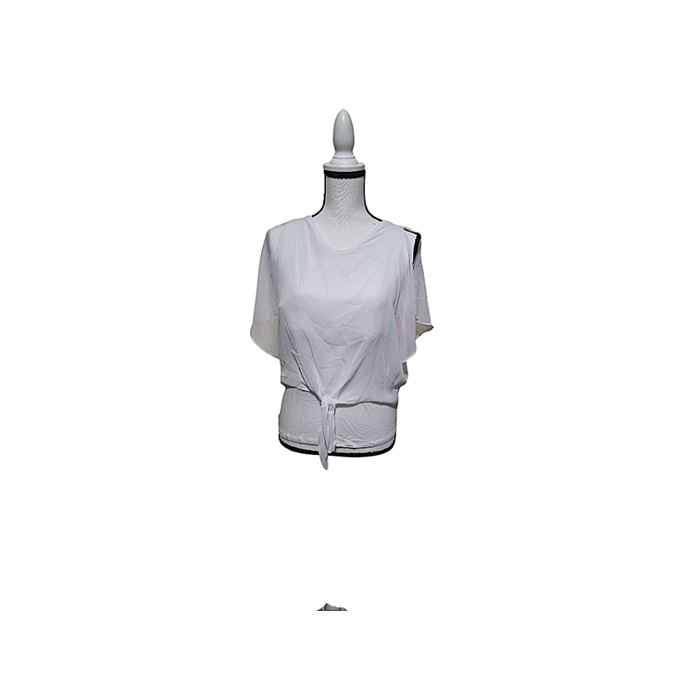 Amy byer Blouse